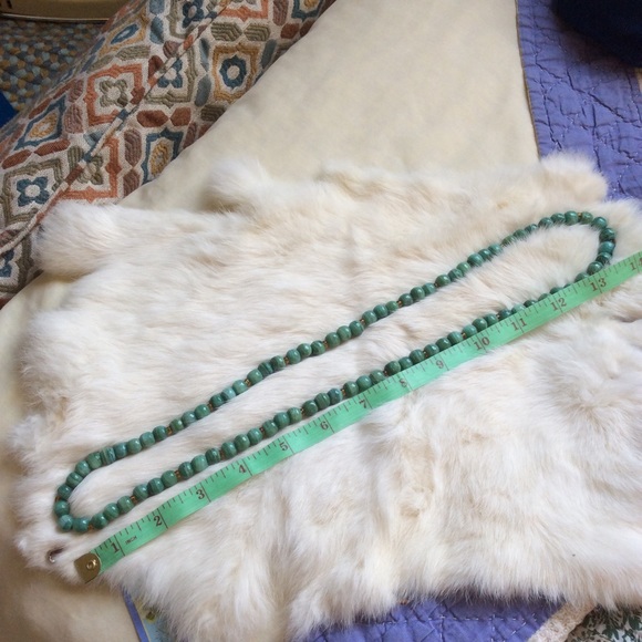 SOLD Glass Stone Minty Green Necklace - Picture 4 of 7